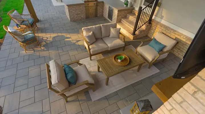 Outdoor makeover:
Backyard Hardscape Ideas