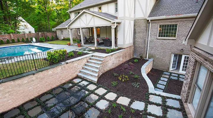 Outdoor Makeover: Backyard-Hardscape-Design